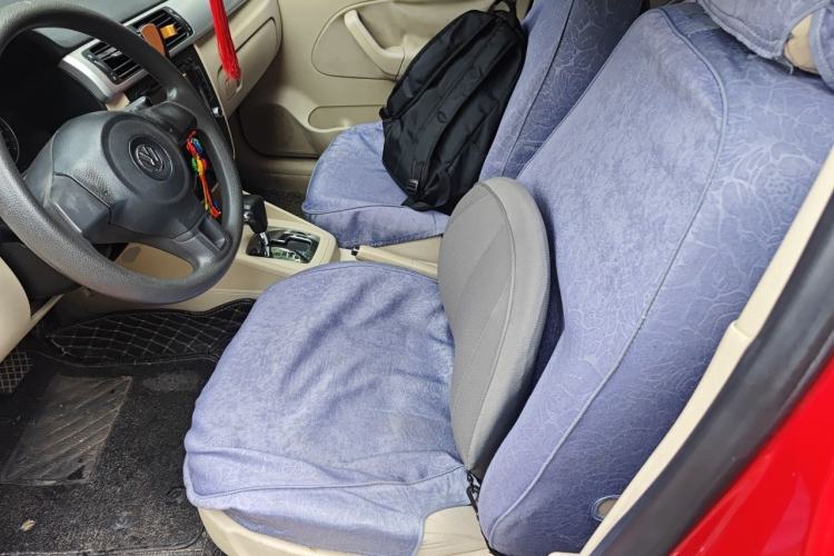 Used Volkswagen Bora 2012 1.6L Automatic Fashion Edition Left Front Seat