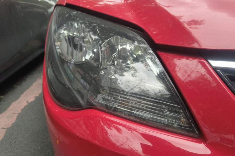Used Volkswagen Bora 2012 1.4T Automatic Comfort Edition Right Front Headlight
