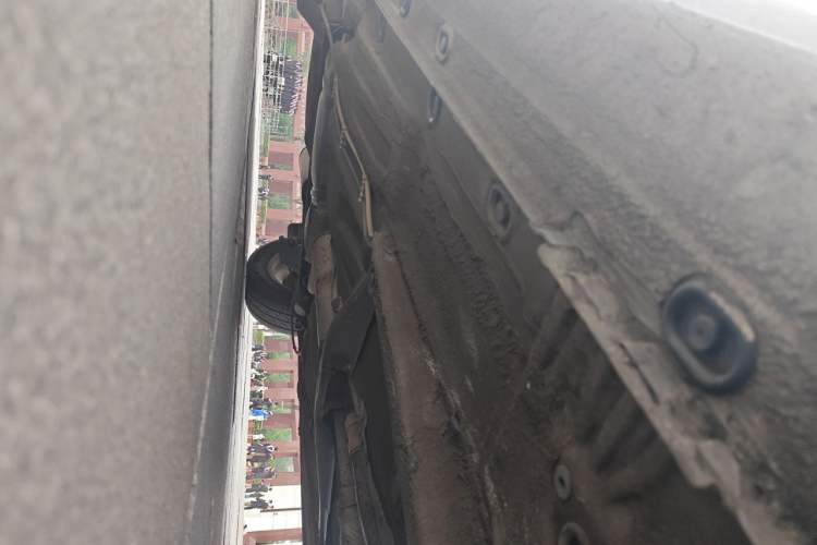 Used Volkswagen Bora 2012 1.6L Automatic Fashion Edition Chassis Front Right