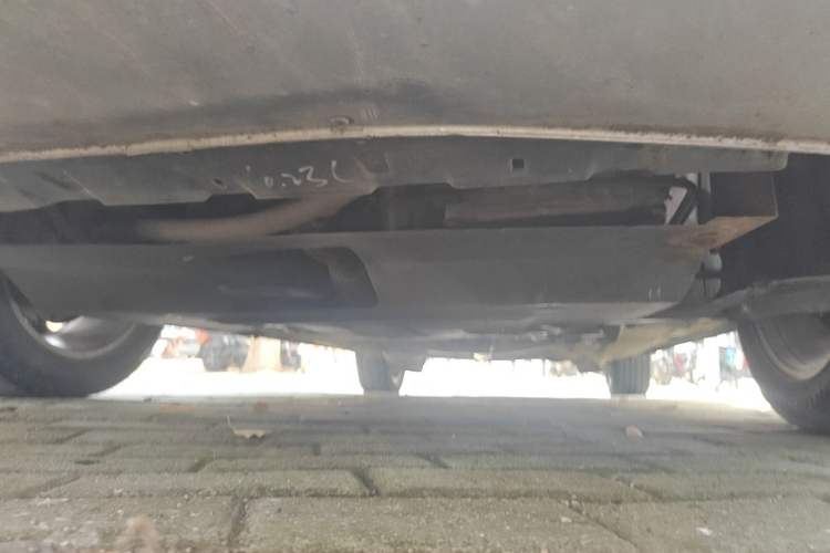 Used Volkswagen Bora 2012 1.6L Automatic Fashion Value Edition Chassis Front