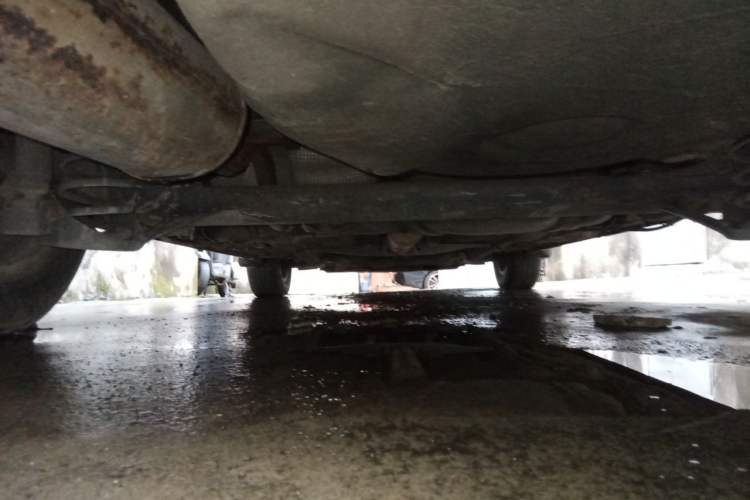 Used Volkswagen Bora 2012 1.6L Manual Fashion Edition Chassis Rear