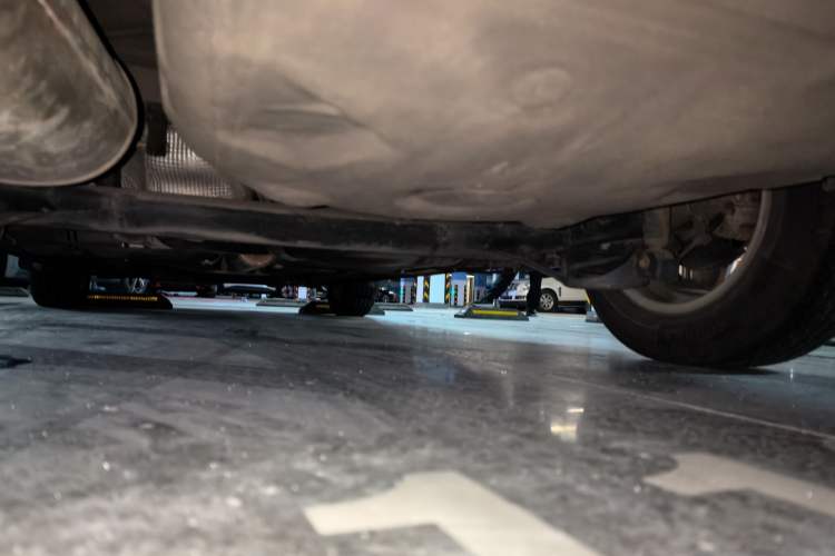 Used Volkswagen Bora 2012 1.6L Automatic Fashion Edition Chassis Rear