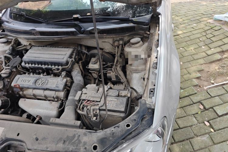 Used Volkswagen Bora 2012 1.6L Automatic Fashion Value Edition Engine Bay Left