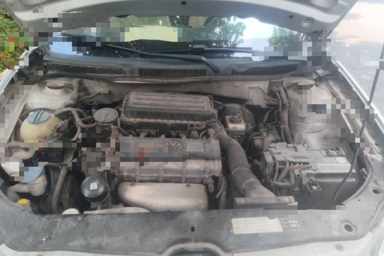 Used Volkswagen Bora 2012 1.6L Automatic Comfort Edition Engine Bay