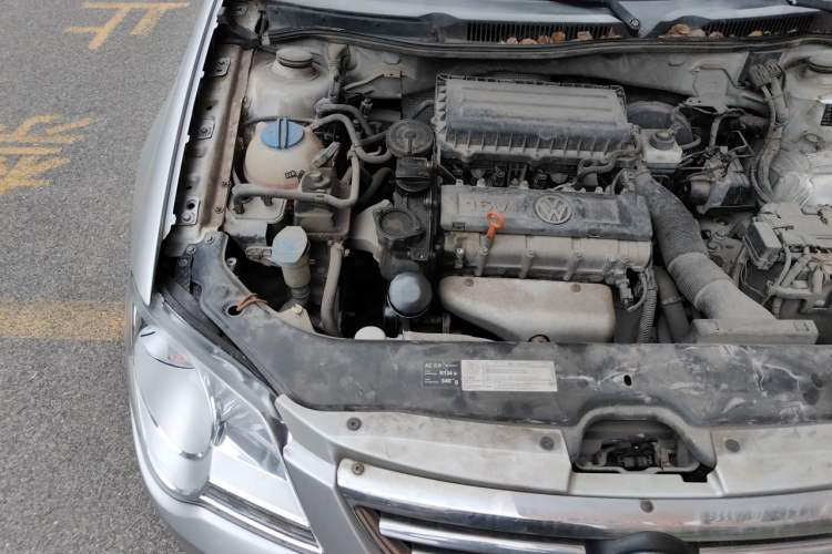 Used Volkswagen Bora 2012 1.6L Manual Stylish & Great Value Edition Engine Bay Right