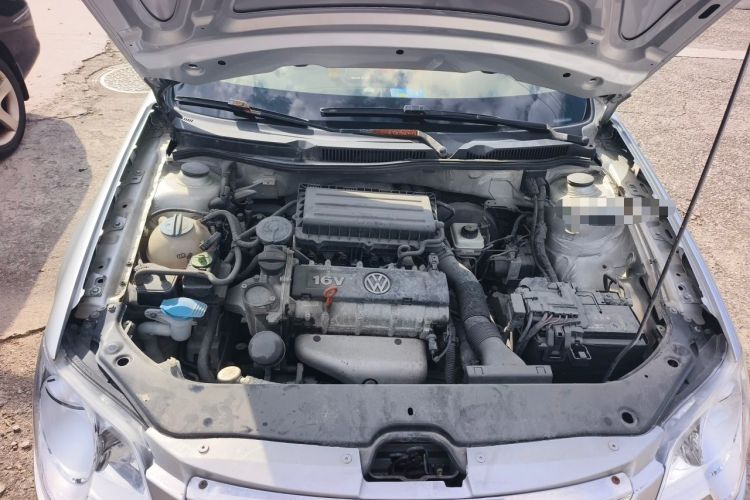 Used Volkswagen Bora 2012 1.6L Automatic Comfortable Value Edition Engine Bay