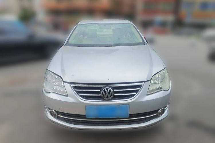 Used Volkswagen Bora 2012 1.6L Manual Fashion Edition Front