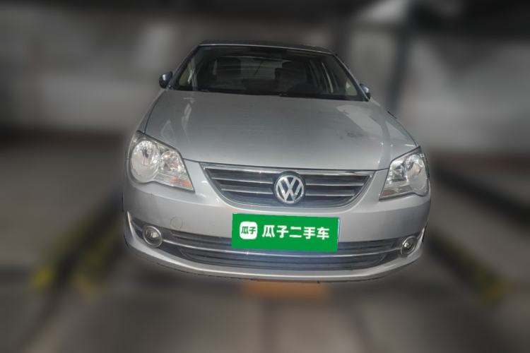 Used Volkswagen Bora 2012 1.6L Manual Fashion Edition Front