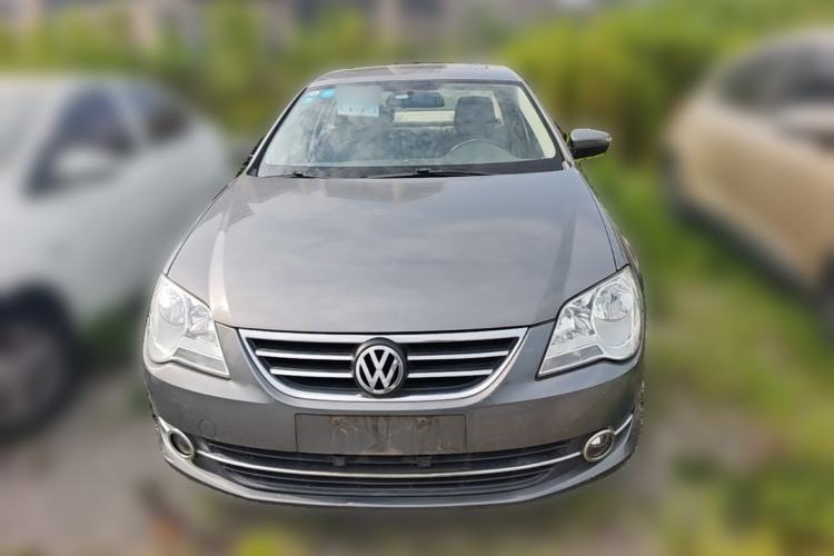 Used Volkswagen Bora 2012 1.6L Automatic Comfort Edition Front