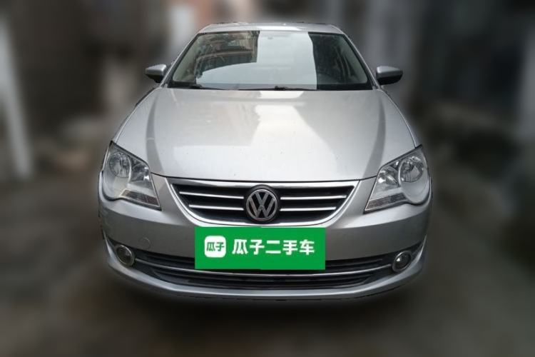 Used Volkswagen Bora 2012 1.6L Manual Fashion Edition Front