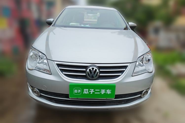 Used Volkswagen Bora 2012 1.6L Manual Fashion Edition Front
