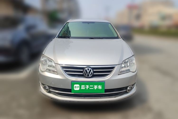 Used Volkswagen Bora 2012 1.6L Manual Fashion Edition Front