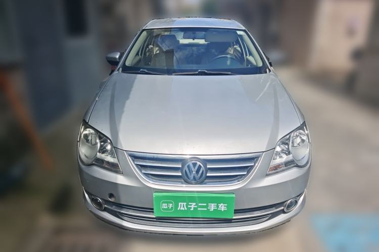 Used Volkswagen Bora 2012 1.6L Manual Fashion Edition Front