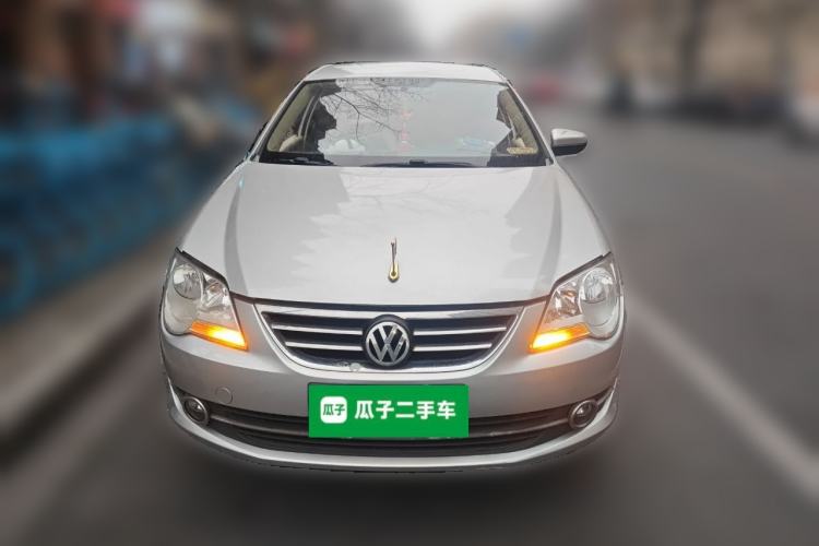 Used Volkswagen Bora 2012 1.6L Manual Fashion Edition Front