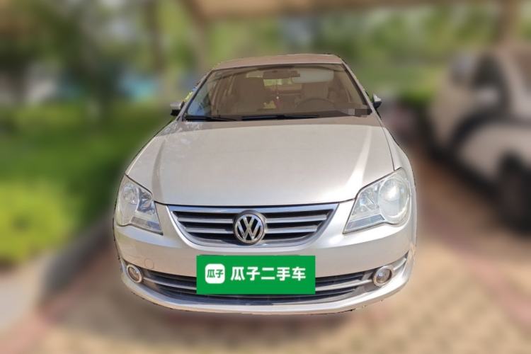 Used Volkswagen Bora 2012 1.6L Manual Fashion Edition Front