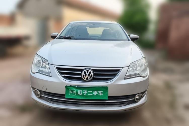 Used Volkswagen Bora 2012 1.6L Manual Fashion Edition Front