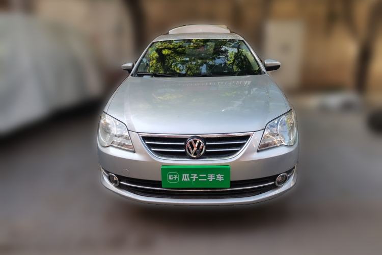 Used Volkswagen Bora 2012 1.6L Manual Fashion Edition Front