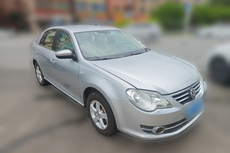 Used Volkswagen Bora 2012 1.6L Manual Fashion Edition Front Right 45 Deg