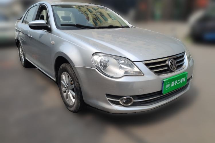 Used Volkswagen Bora 2012 1.6L Automatic Comfort Edition Front Right 45 Deg