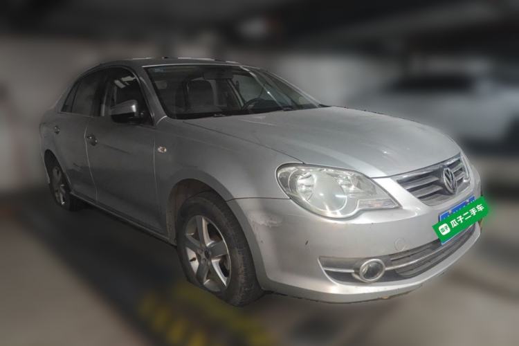 Used Volkswagen Bora 2012 1.6L Manual Fashion Edition Front Right 45 Deg
