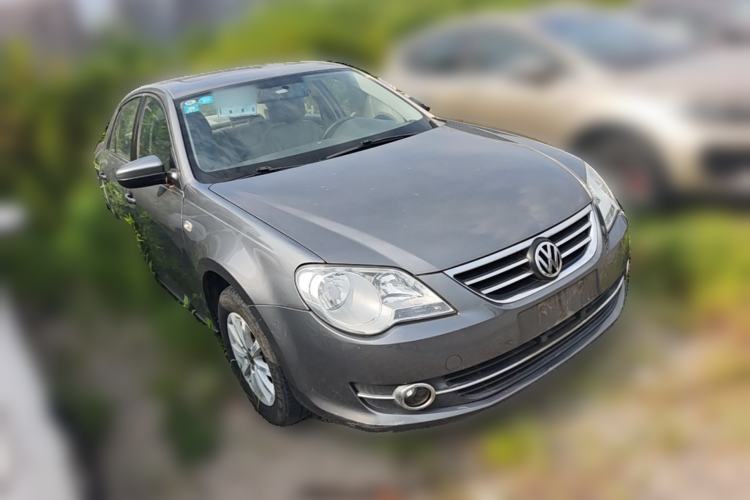 Used Volkswagen Bora 2012 1.6L Automatic Comfort Edition Front Right 45 Deg