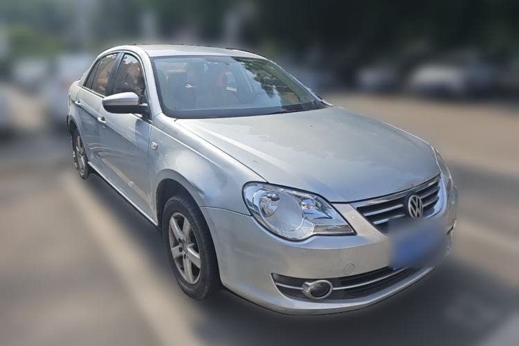 Used Volkswagen Bora 2012 1.6L Manual Fashion Edition Front Right 45 Deg