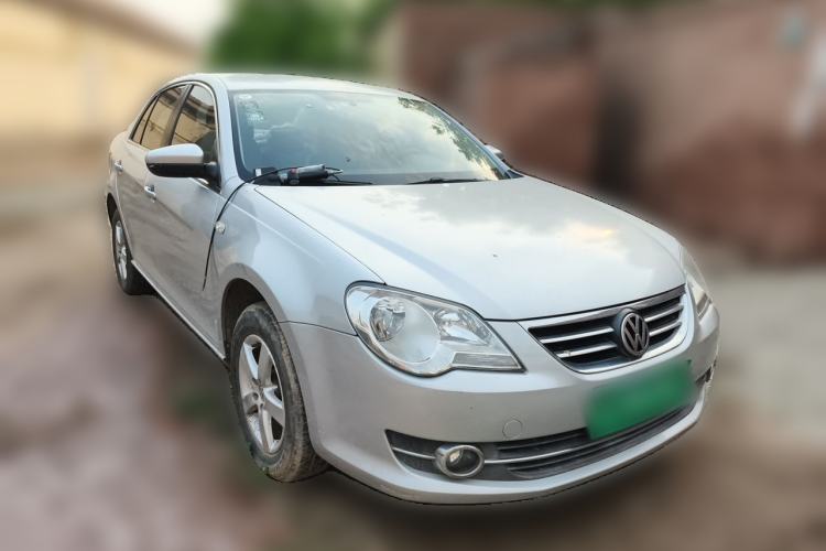 Used Volkswagen Bora 2012 1.6L Manual Fashion Edition Front Right 45 Deg