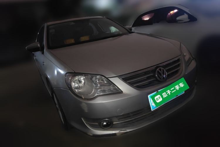Used Volkswagen Bora 2012 1.6L Automatic Comfort Edition Front Right 45 Deg