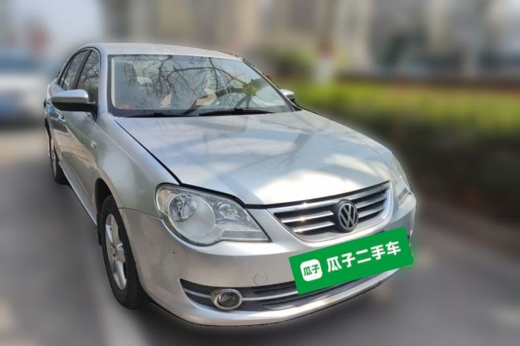 Used Volkswagen Bora 2012 1.6L Manual Fashion Edition Front Right 45 Deg