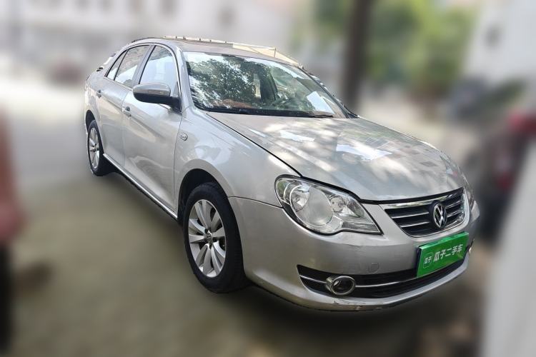 Used Volkswagen Bora 2012 1.6L Automatic Fashion Value Edition Front Right 45 Deg