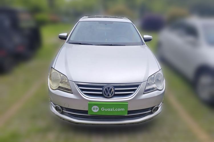 Used Volkswagen Bora 2012 1.6L Automatic Comfort Edition Front
