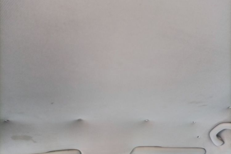 Used Volkswagen Bora 2012 1.6L Manual Fashion Edition Headliner
