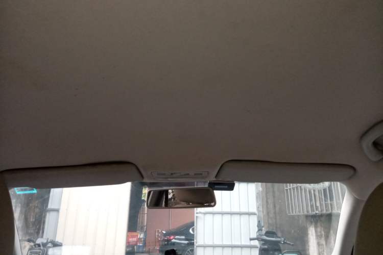 Used Volkswagen Bora 2012 1.6L Manual Fashion Edition Headliner