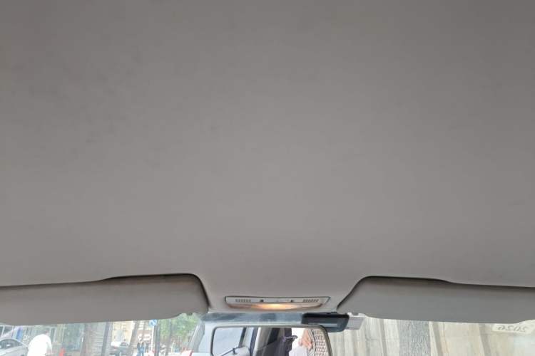 Used Volkswagen Bora 2012 1.6L Automatic Fashion Edition Headliner