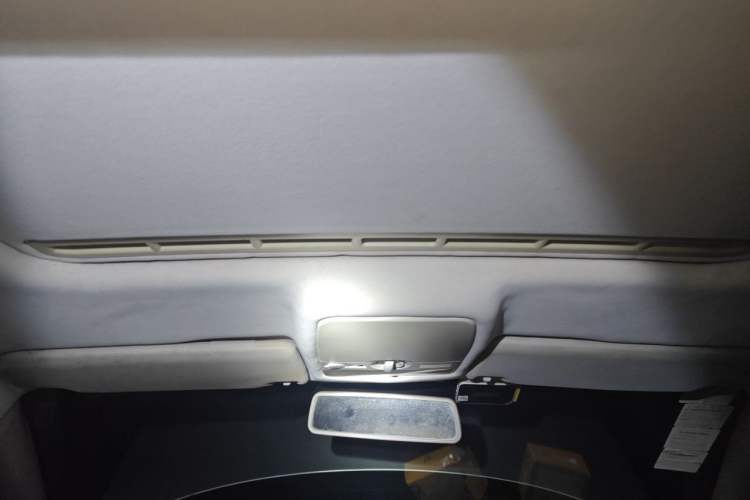 Used Volkswagen Bora 2012 1.6L Automatic Comfort Edition Headliner