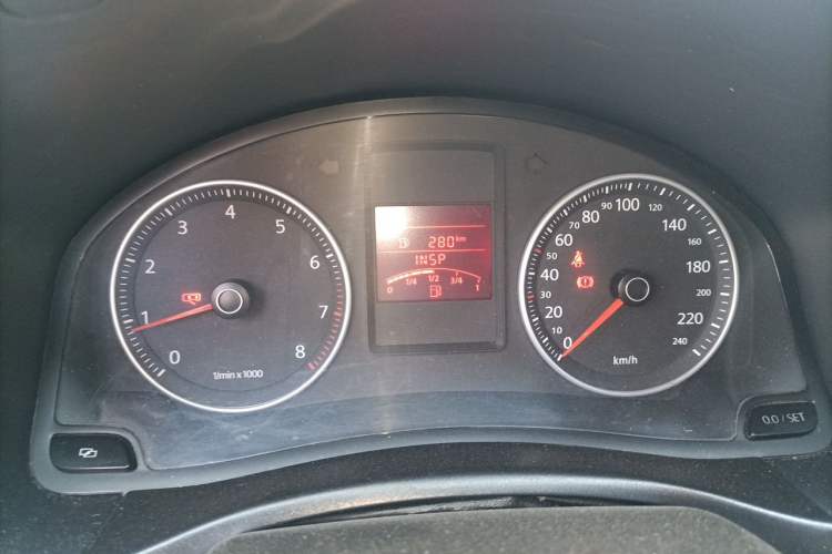 Used Volkswagen Bora 2012 1.6L Manual Fashion Edition Instrument Cluster