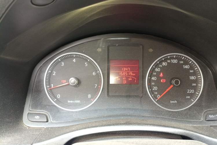 Used Volkswagen Bora 2012 1.6L Manual Fashion Edition Instrument Cluster