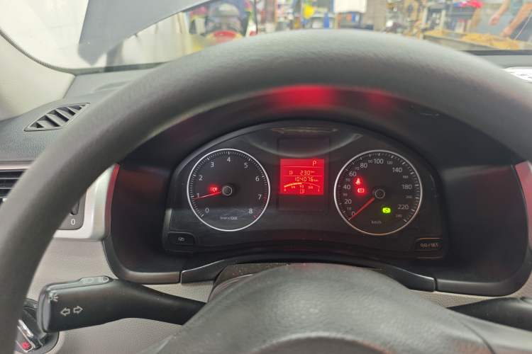 Used Volkswagen Bora 2012 1.6L Automatic Fashion Edition Instrument Cluster