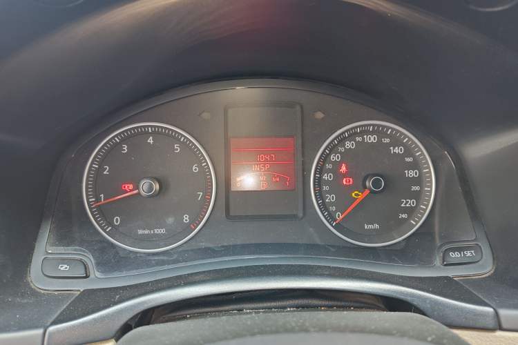 Used Volkswagen Bora 2012 1.6L Manual Fashion Edition Instrument Cluster