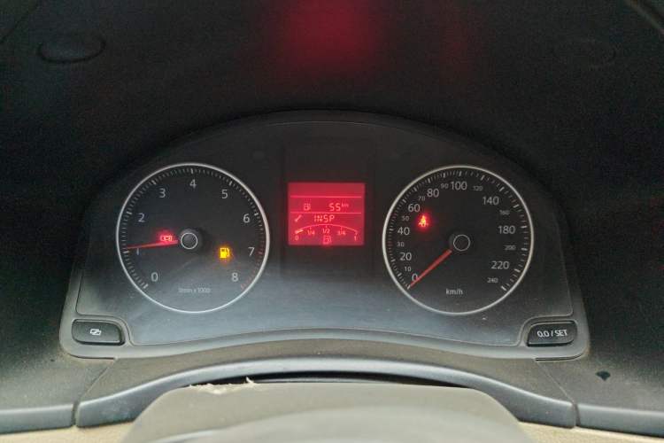 Used Volkswagen Bora 2012 1.6L Manual Fashion Edition Instrument Cluster