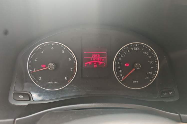 Used Volkswagen Bora 2012 1.6L Manual Fashion Edition Instrument Cluster