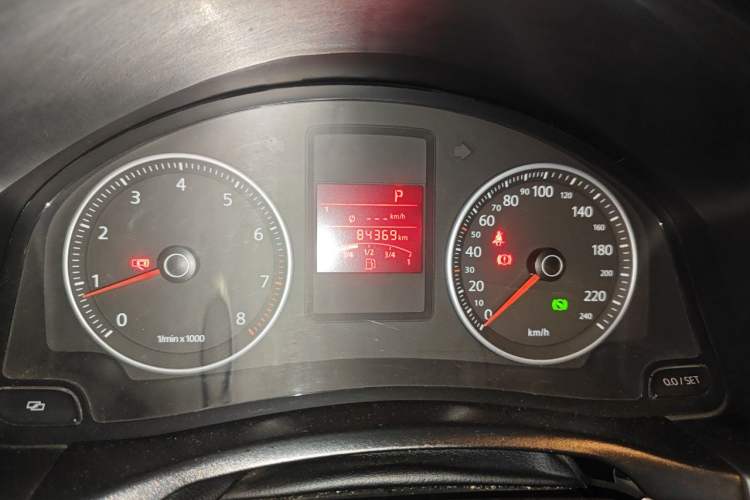 Used Volkswagen Bora 2012 1.4T Automatic Comfort Edition Instrument Cluster