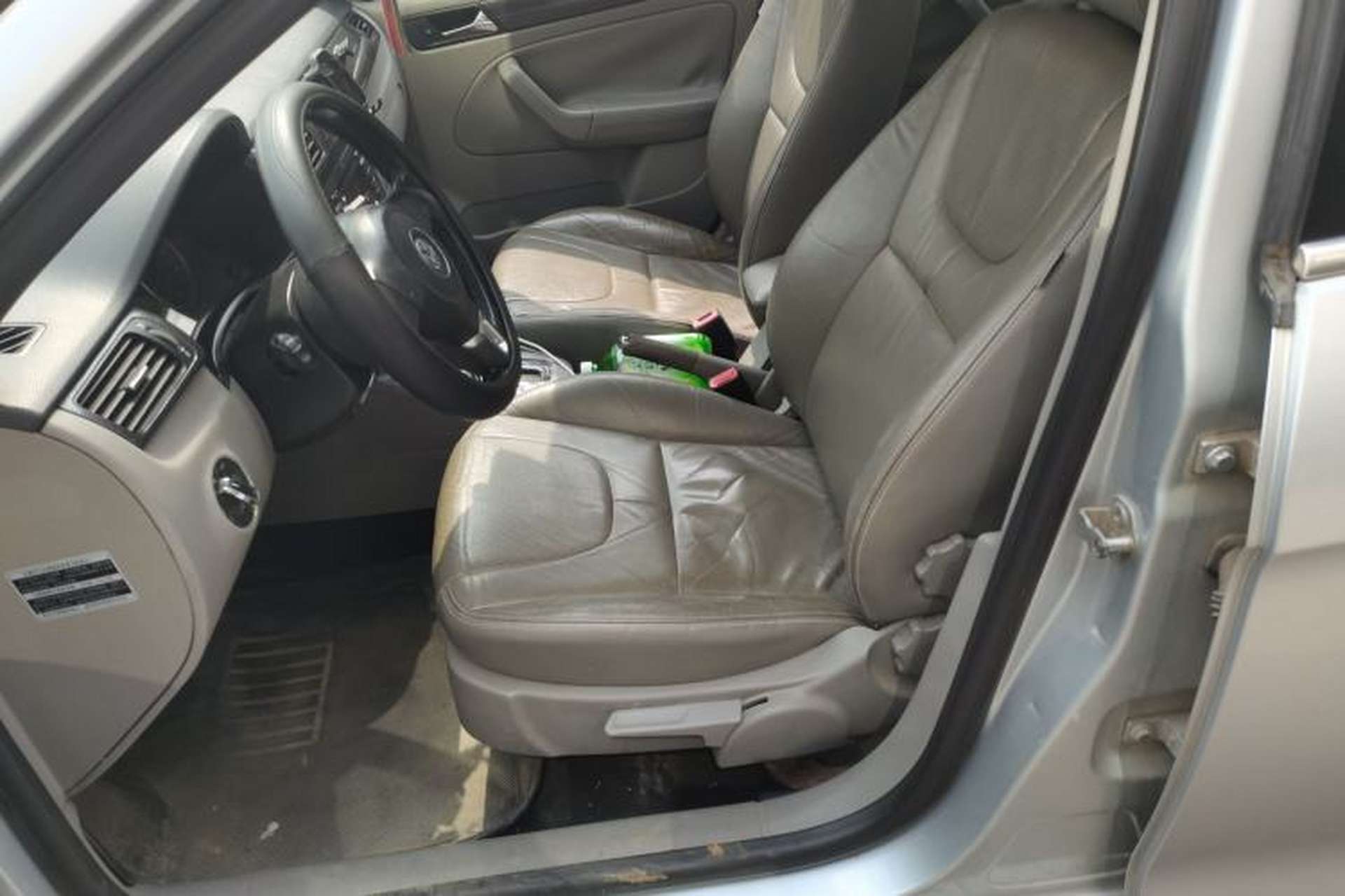 Used Volkswagen Bora 2012 1.6L Automatic Comfort Edition Left Front Seat