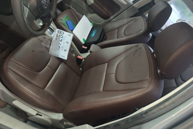 Used Volkswagen Bora 2012 1.6L Automatic Fashion Edition Left Front Seat