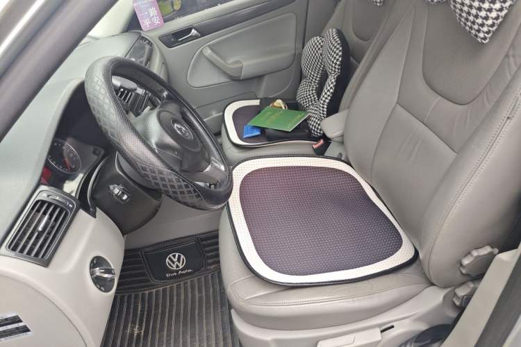 Used Volkswagen Bora 2012 1.6L Automatic Comfort Edition Left Front Seat