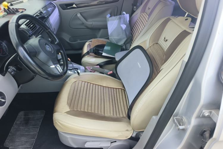 Used Volkswagen Bora 2012 1.6L Automatic Comfortable Value Edition Left Front Seat