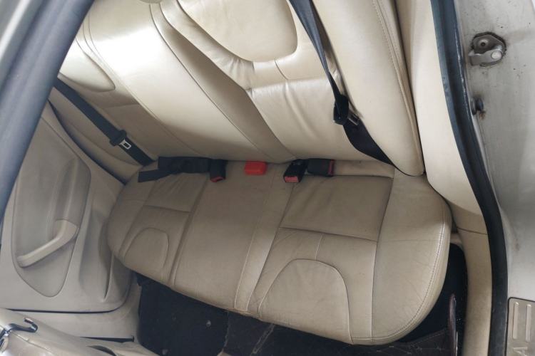 Used Volkswagen Bora 2012 1.6L Automatic Fashion Edition Left Rear Seat