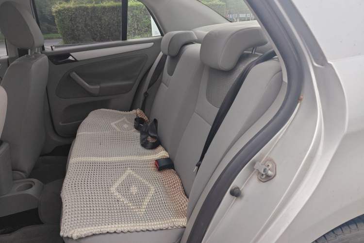 Used Volkswagen Bora 2012 1.6L Automatic Fashion Edition Left Rear Seat