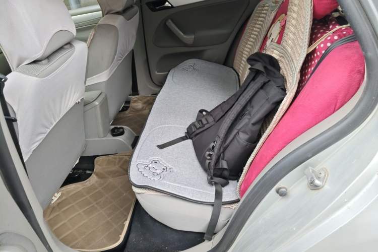 Used Volkswagen Bora 2012 1.6L Automatic Fashion Edition Left Rear Seat