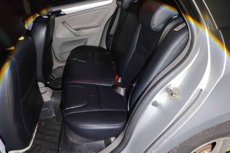 Used Volkswagen Bora 2012 1.6L Automatic Fashion Edition Left Rear Seat